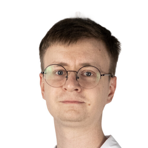 Врач Карякин Иван Андреевич 