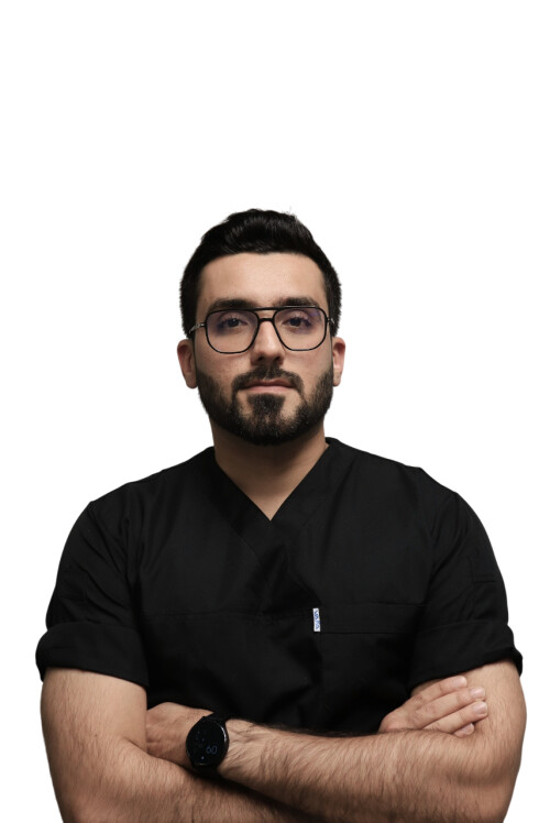 Врач Вахшури Сейедсад 