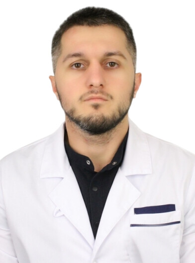 Врач Алиев Ахмед Гамзатович 