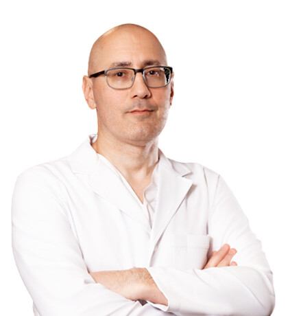 Врач Агаджанов Вадим Гамлетович