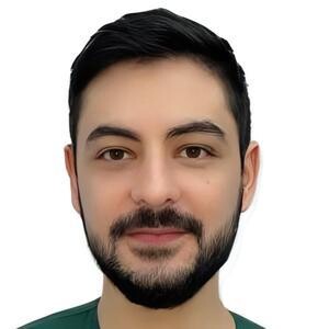 Врач Имад Катбех 