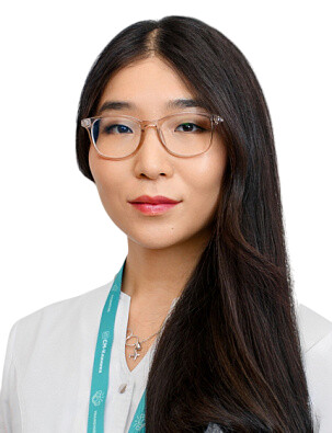 Врач Полатова Янжима Сыденовна 