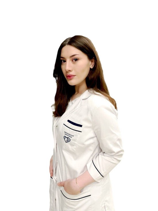 Врач Абдулазизова Аида Галаудиновна
