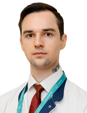 Врач Чулев Максим Александрович 