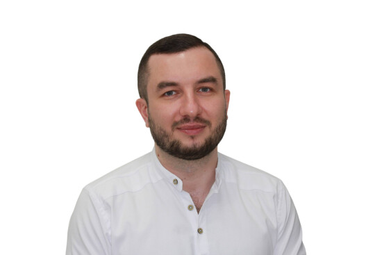 Врач Мостиев Заур Эдуардович 