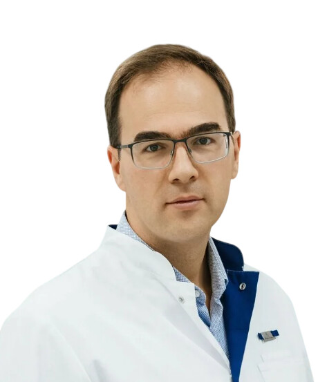 Врач Бронштейн Дмитрий Александрович 