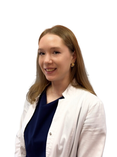 Врач Мухамедвалиева Зарина Альбертовна 