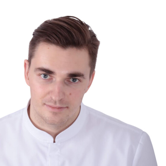 Врач Колесников Дмитрий Олегович 