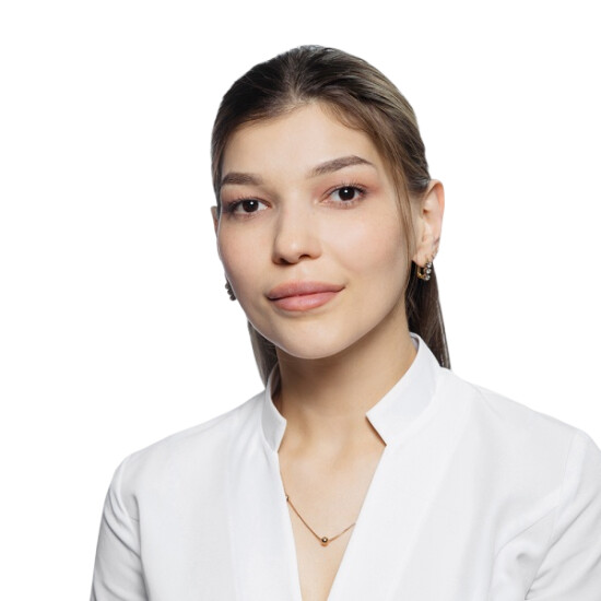 Врач Комарова Дилшода Бахромовна 