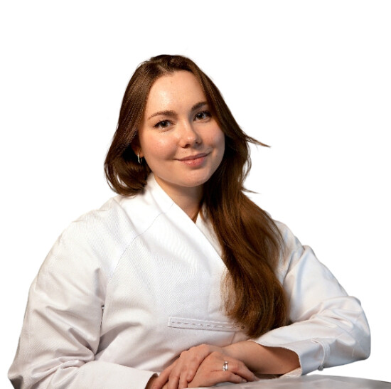 Врач Хайруллина Аделина Артуровна 