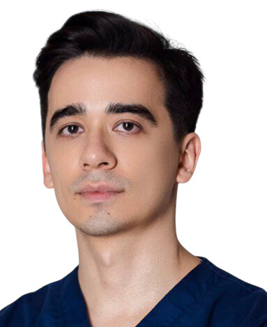 Врач Хусаинов Анвар Рустамович 