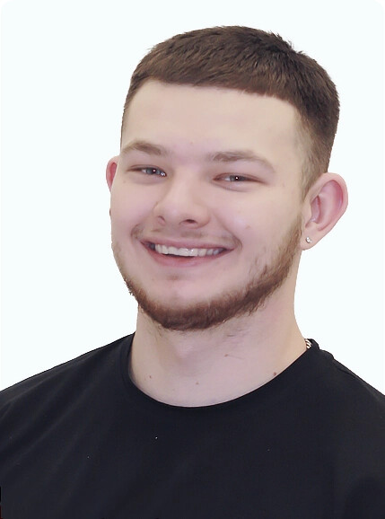 Врач Бушуева Артем Николаевич 