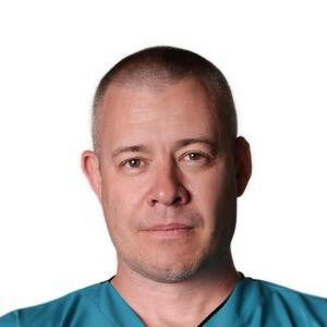 Врач Катаев Антон Викторович 