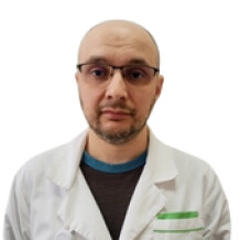 Врач Харсиев Муса Адамович