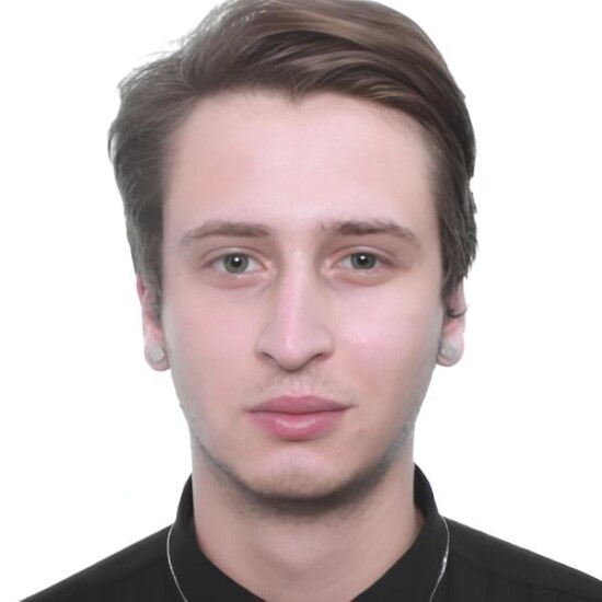 Врач Джоланов Руслан Сергеевич 