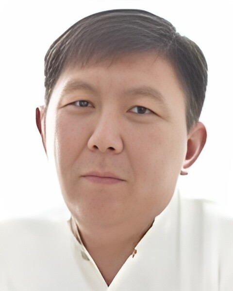 Врач Жигжитов Андрей Александрович 