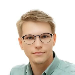 Врач Кудинов Павел Иванович 