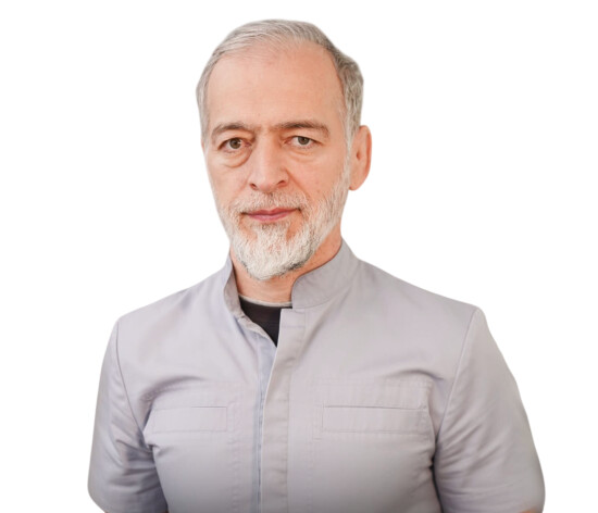 Врач Магомедов Руслан Магомедович 
