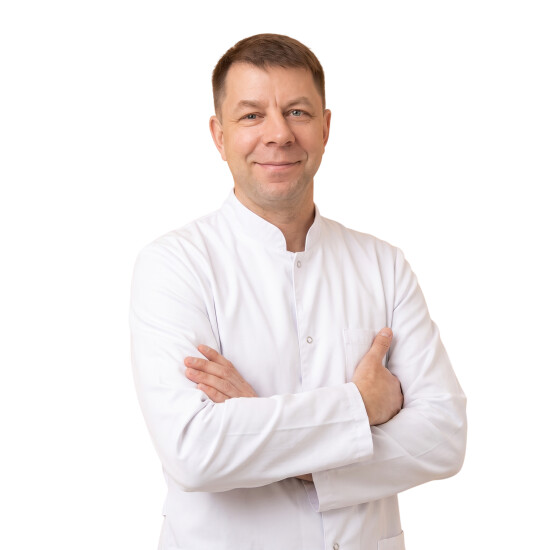 Врач Понамарев Артемий Валерьевич 