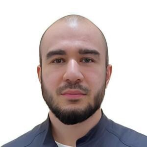 Врач Кадыров Сухраб Сахратулаевич