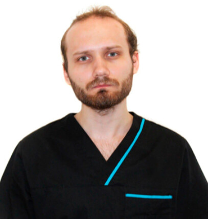 Врач Попов Михаил Александрович 