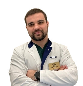 Врач Ковач Денис Витальевич 