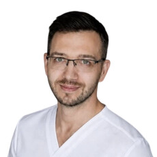 Врач Ежов Виктор Владимирович