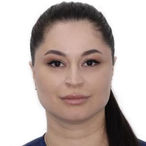 Врач Мулдарова Алена Арсеновна