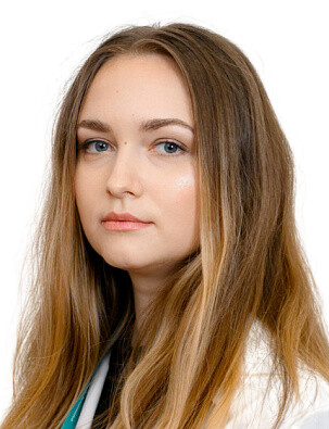 Врач Аштаева Анна Романовна