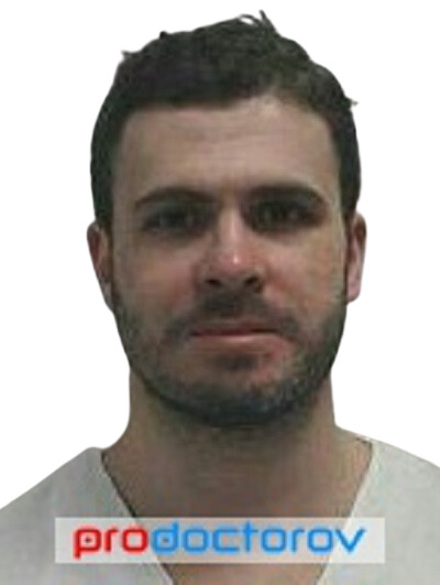 Врач Турки Таха Мохамадович 