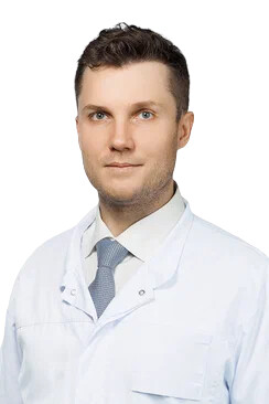 Врач Комков Артем Андреевич 