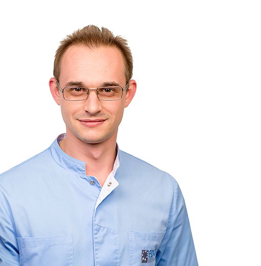 Врач Рябов Дмитрий Витальевич 