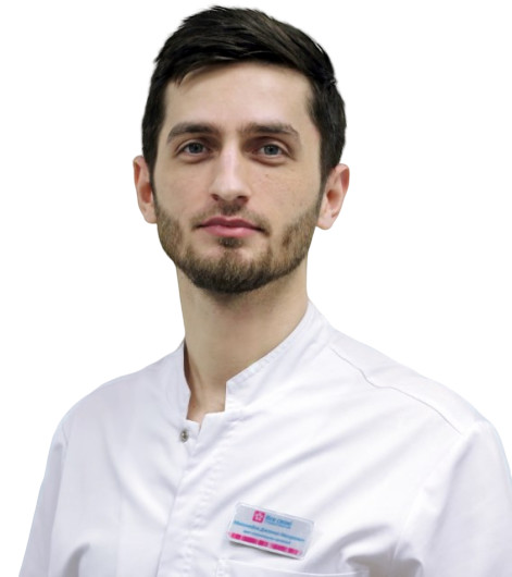 Врач Магомедов Джамал Абдулнасирович 