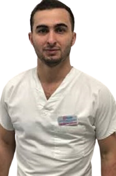 Врач Асхабов Магомед Гаджимагомедович 