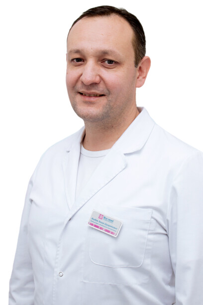 Врач Якубов Эльёр Шухратович 