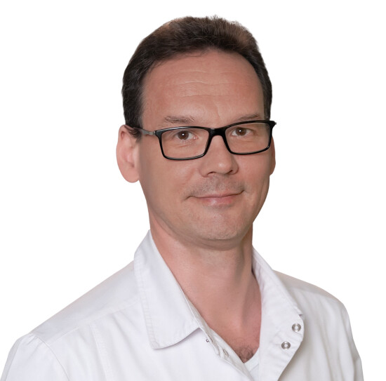 Врач Карпочев Максим Викторович 