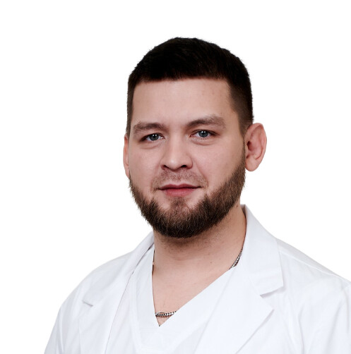 Врач Лыч Станислав Владимирович 