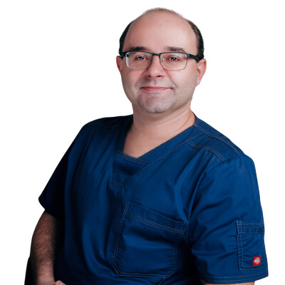 Врач Петрук Максим Николаевич 