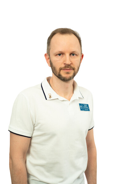 Врач Савинов Денис Викторович 