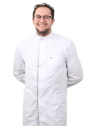 Врач Амбарцумян Вардгес Епремович 