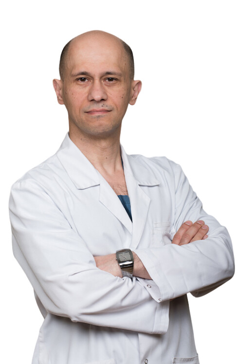 Врач Мусаев Эльмар Расимович 