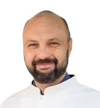 Врач Шерстнев Роман Анатольевич 