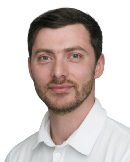 Врач Амиров Арслан Русланович 