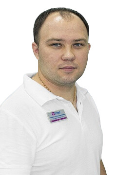 Врач Акчурин Руслан Дамирович 