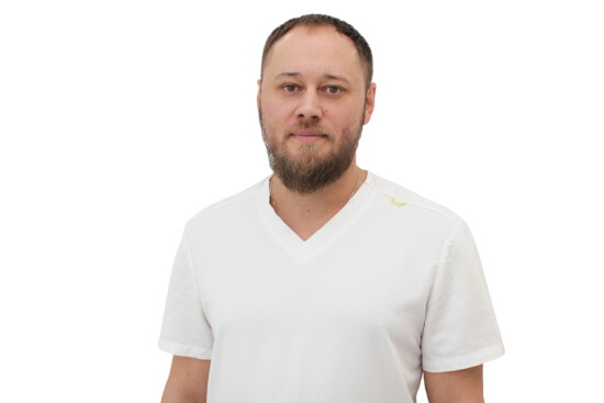 Врач Ткалин Артем Николаевич