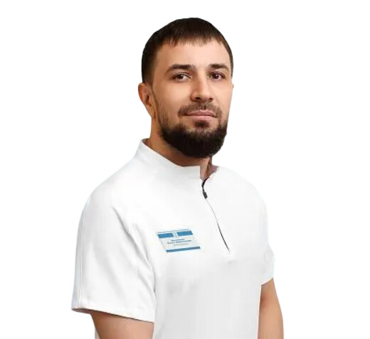 Врач Магомедов Ислам Абдуллаевич 