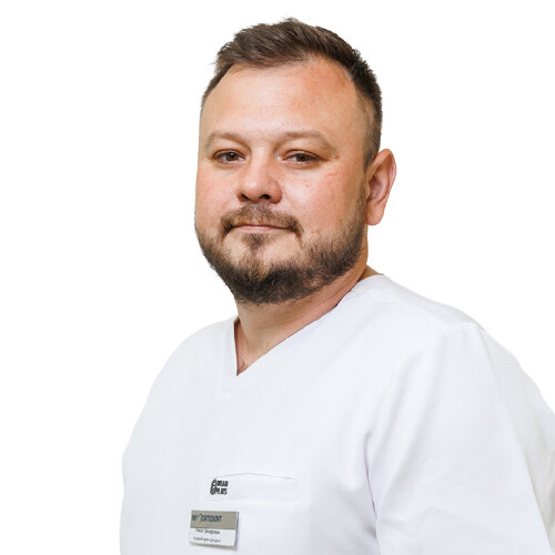 Врач Зинетуллин Ринат Эмирович
