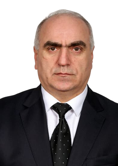 Врач Шайхалиев Астемир Икрамович 
