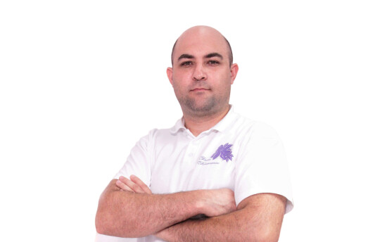 Врач Лапин Денис Николаевич 