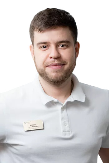 Врач Шкинев Антон Олегович